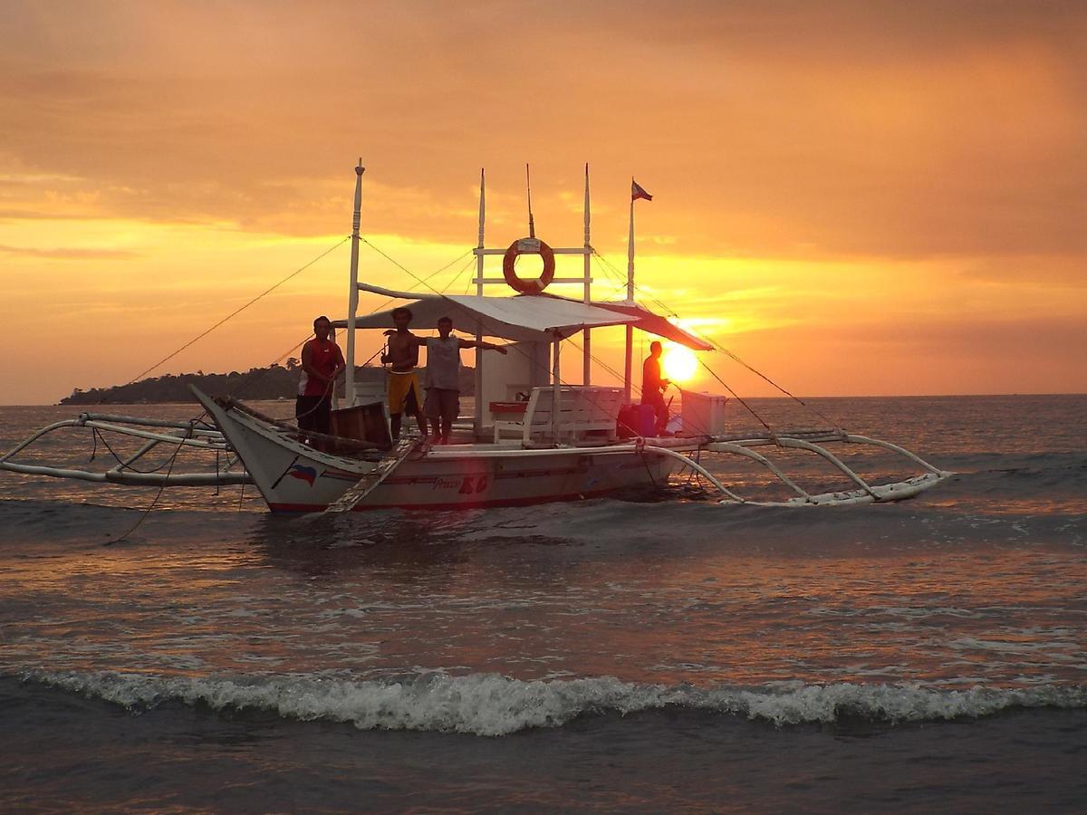 Sablayan Gustav'S Place Silver Beach Dive Resort Экстерьер фото